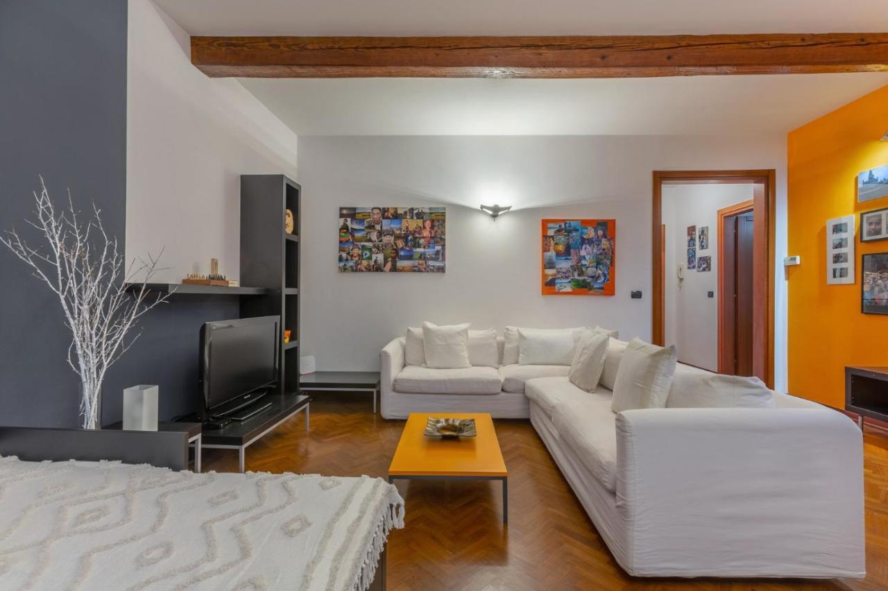 Central Ferrara Apartment Kültér fotó